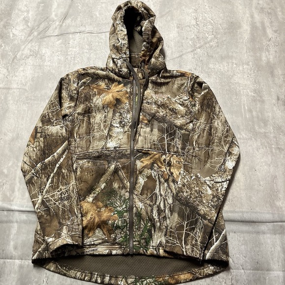 Magellan Sportswear Tops - Magellan Outdoors Women's Hunt Gear Realtree Camo Button-Up Shirt M Long Sleeve